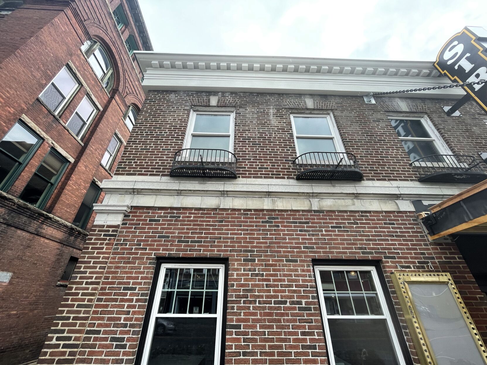 Trim new white building